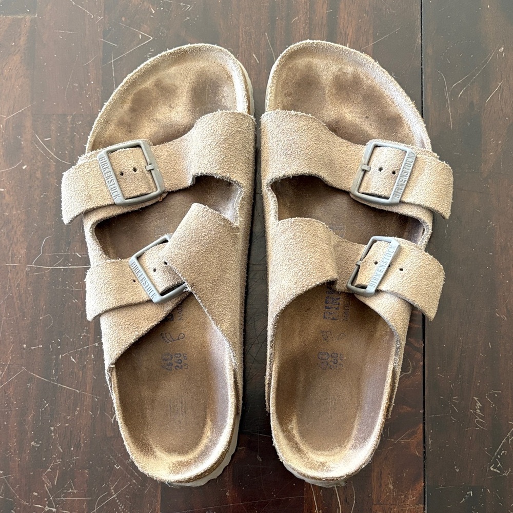 Birkenstock Arizona - Taupe with grey sole